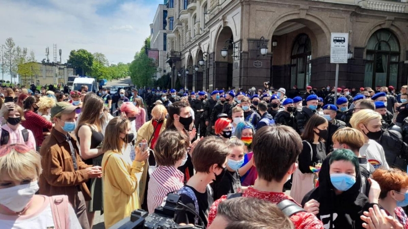 Без нарушений общественного порядка, задержанных нет: в Киеве завершилась акция в поддержку трансгендеров