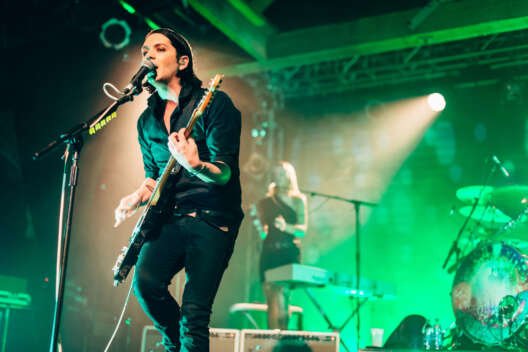 
            Рок-группа Placebo впервые за пять лет выпустила песню        