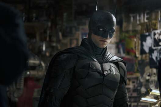
            Боссы DC объявили дату выхода продолжения "Бэтмена" с Робертом Паттинсоном        