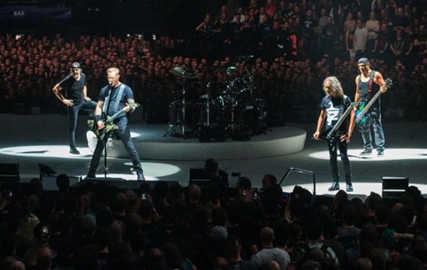 Metallica купила завод по производству винила