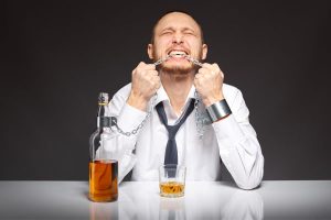 Преодоление алкогольной зависимости: пути к выздоровлению и поддержка