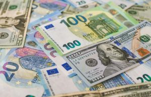 Какие факторы в экономике влияют на курс валют